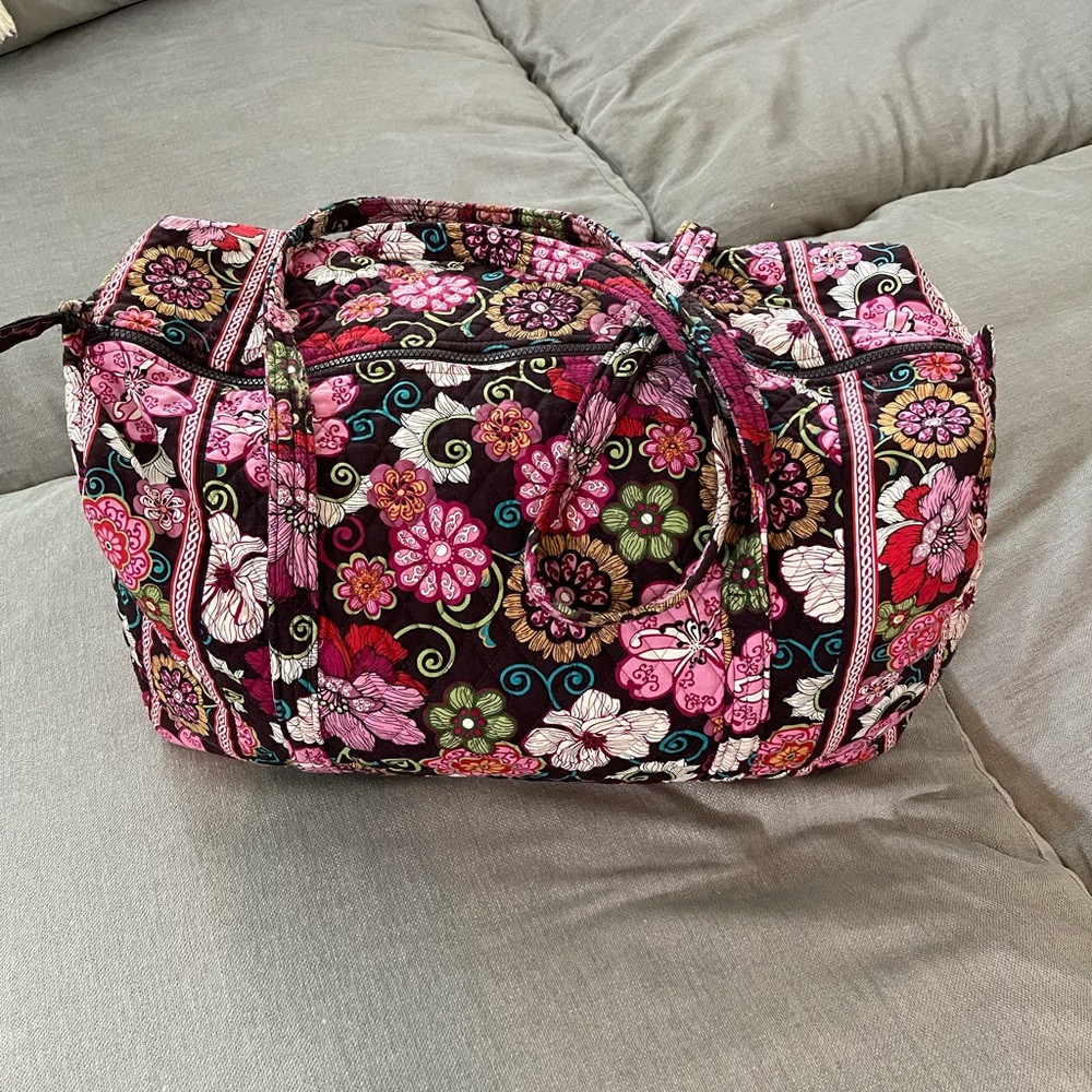 Vera Bradley large duffle in pink